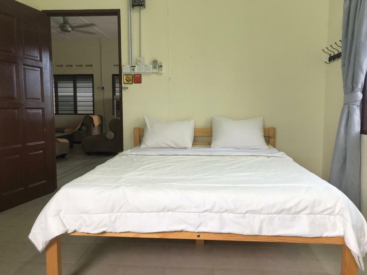 Singsport Holiday House Mersing Exteriör bild
